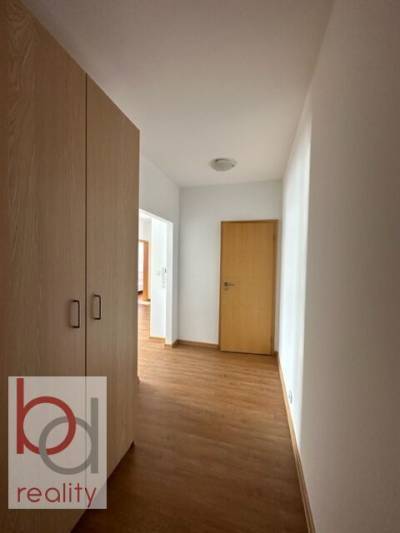 Nabízíme k pronájmu byt v novostavbě domu v centru Českých Budějovic