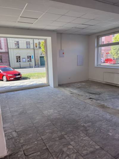 Pronájem nebytového prostoru v centru Českých Budějovic. 40m2